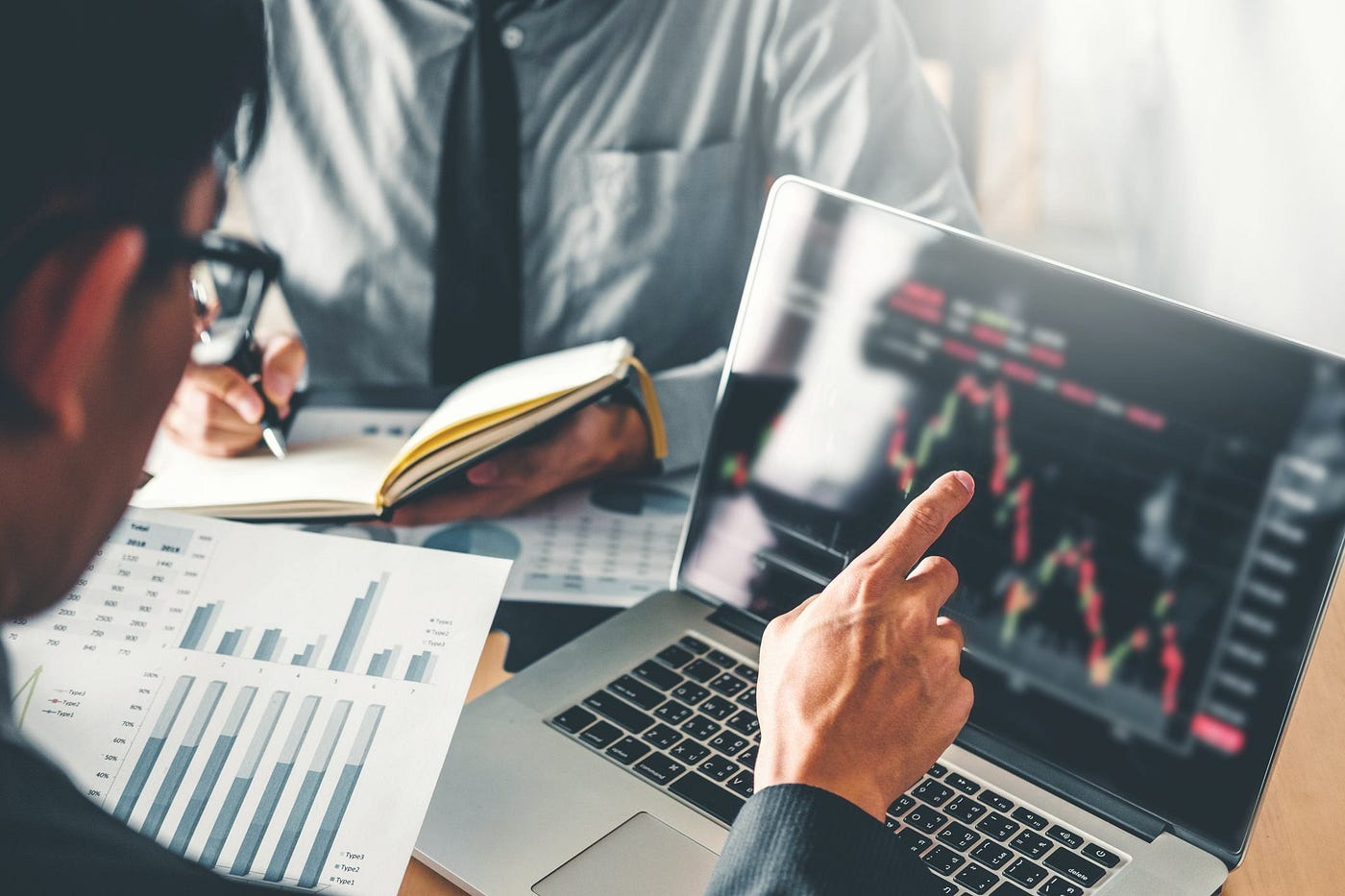 Smart Investing: Applying Fundamental Analysis